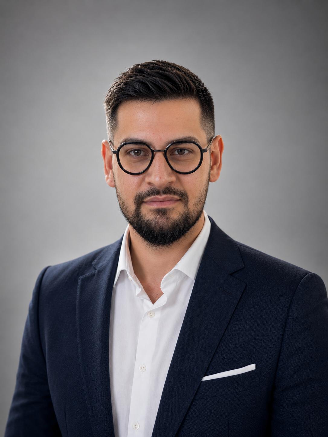 Lukas — Berater Lietha & Partner